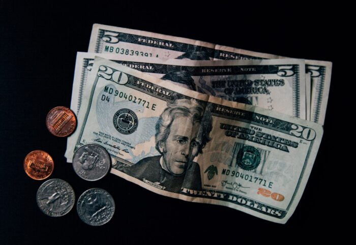 アメリカ留学の生活費と物価の実際と節約方法